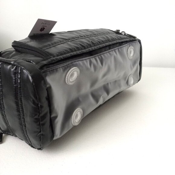 NWT LUG NEW TRAVEL TROLLEY OUTER BLACK COSMETICS MAKE-UP CASE STRIPED INTERIOR - Picture 4 of 6